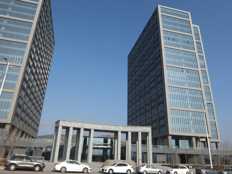 ���u���H���@