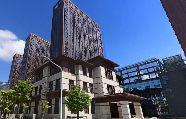 ��ͨ��¡���H